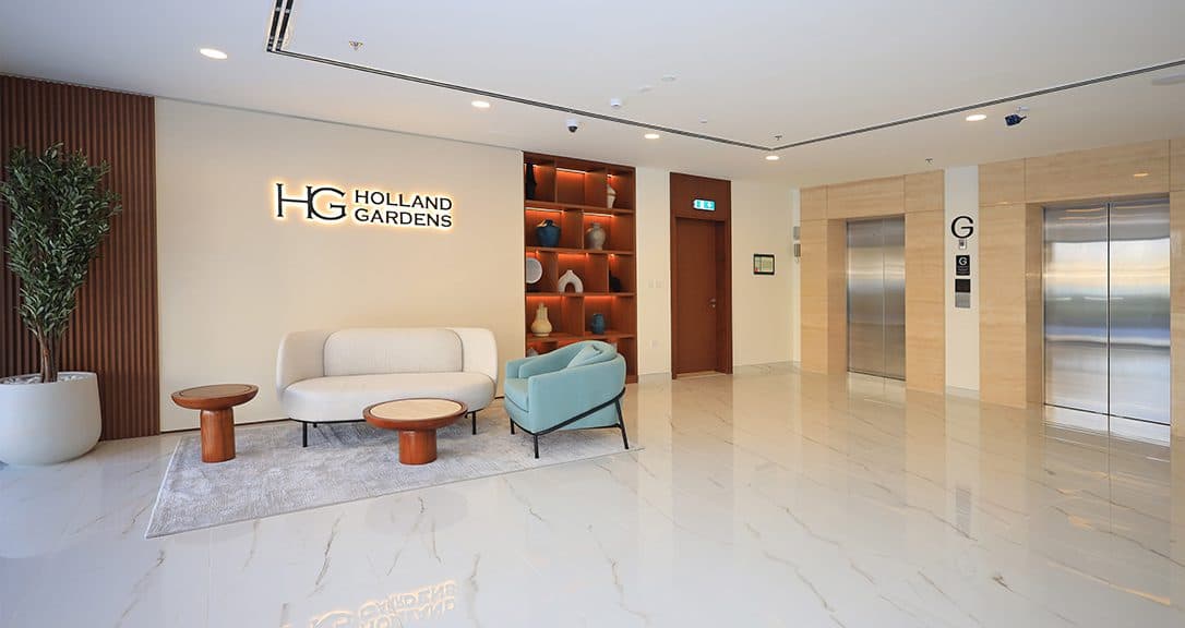 HOLLAND GARDENS gallery view 1