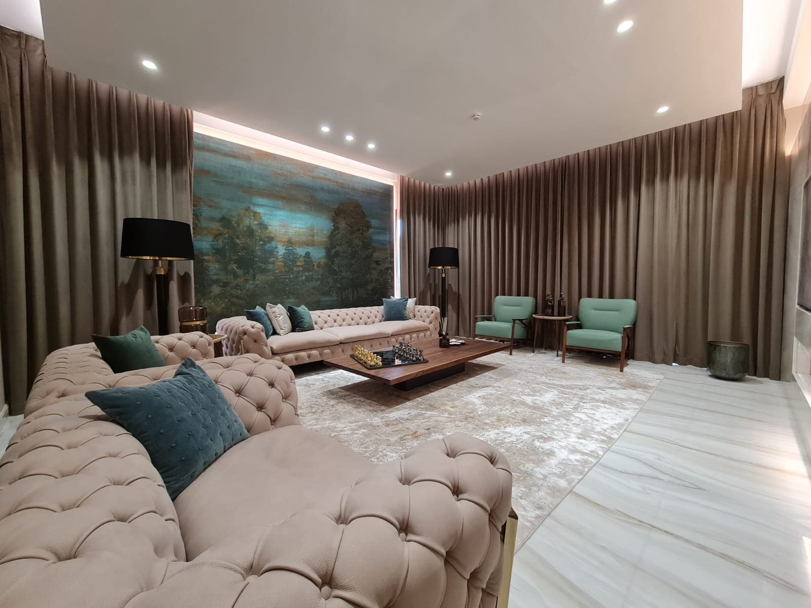 LUXURY VILLA gallery view 8