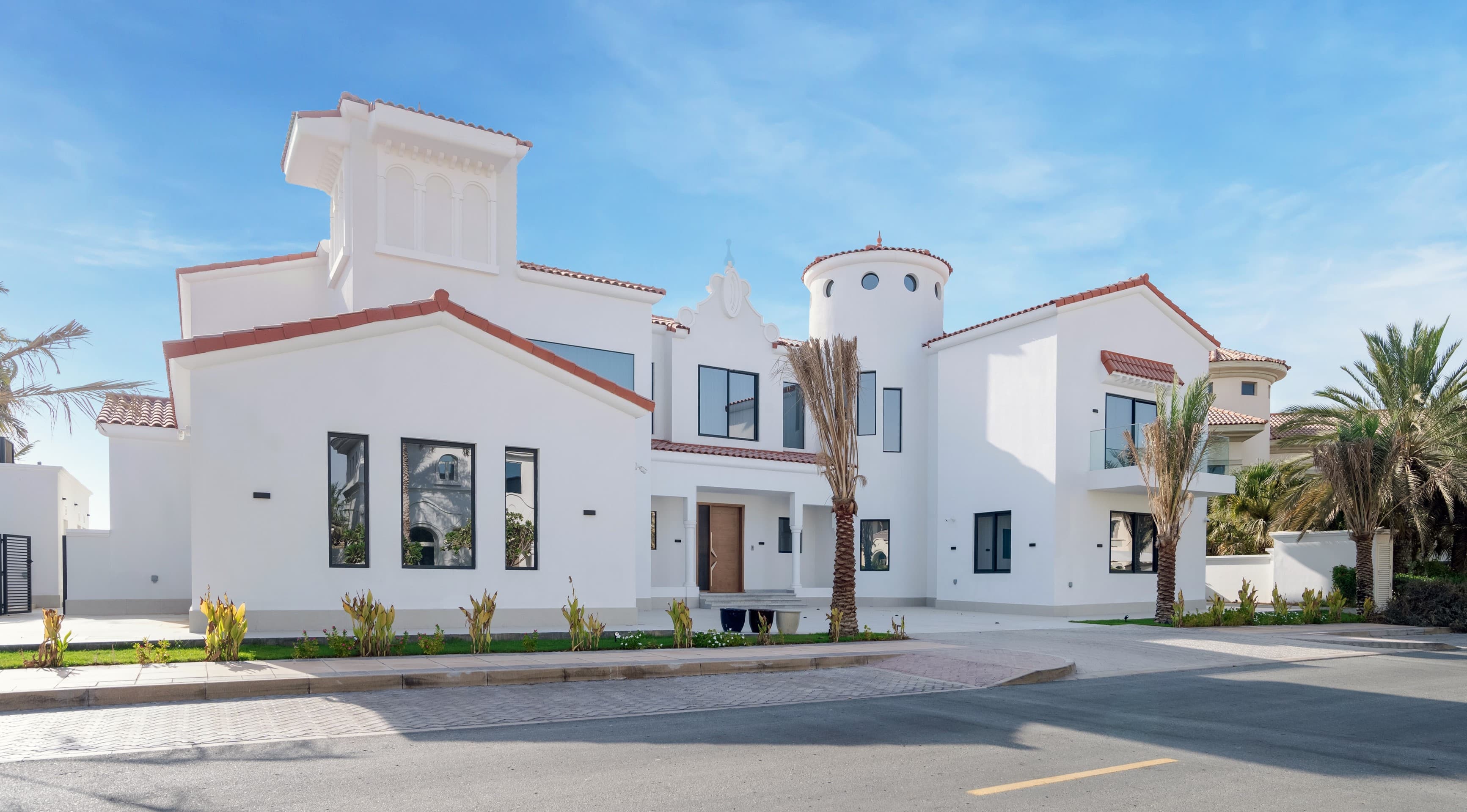 JUMEIRAH VILLA - V1 gallery view 1