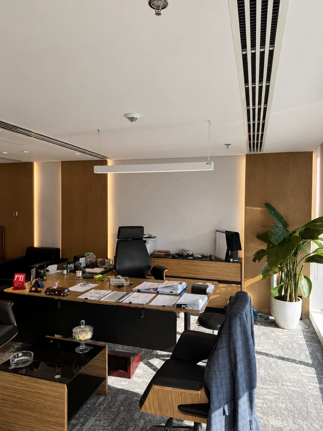 Ceo Office