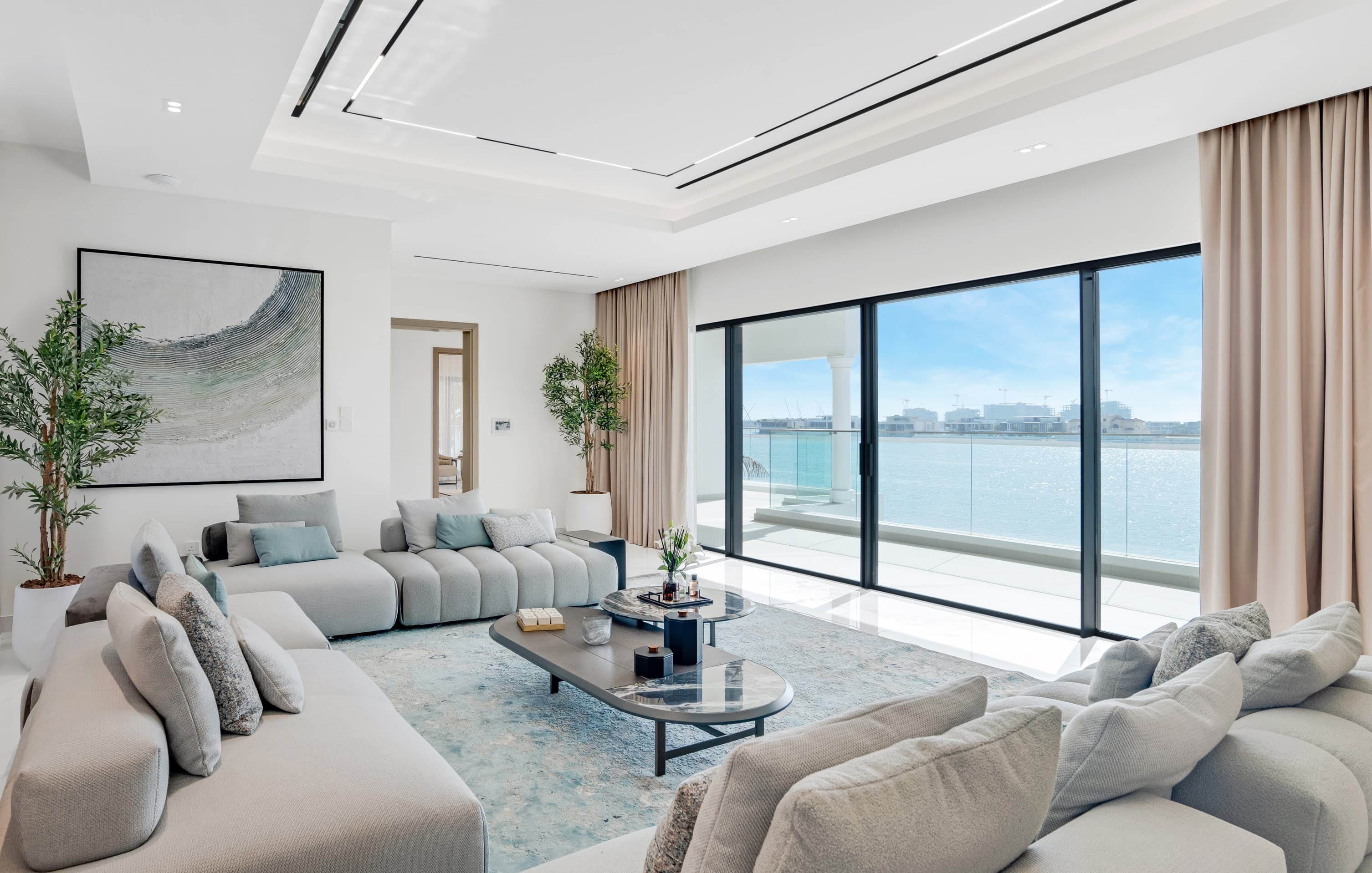 JUMEIRAH VILLA - V1 gallery view 3