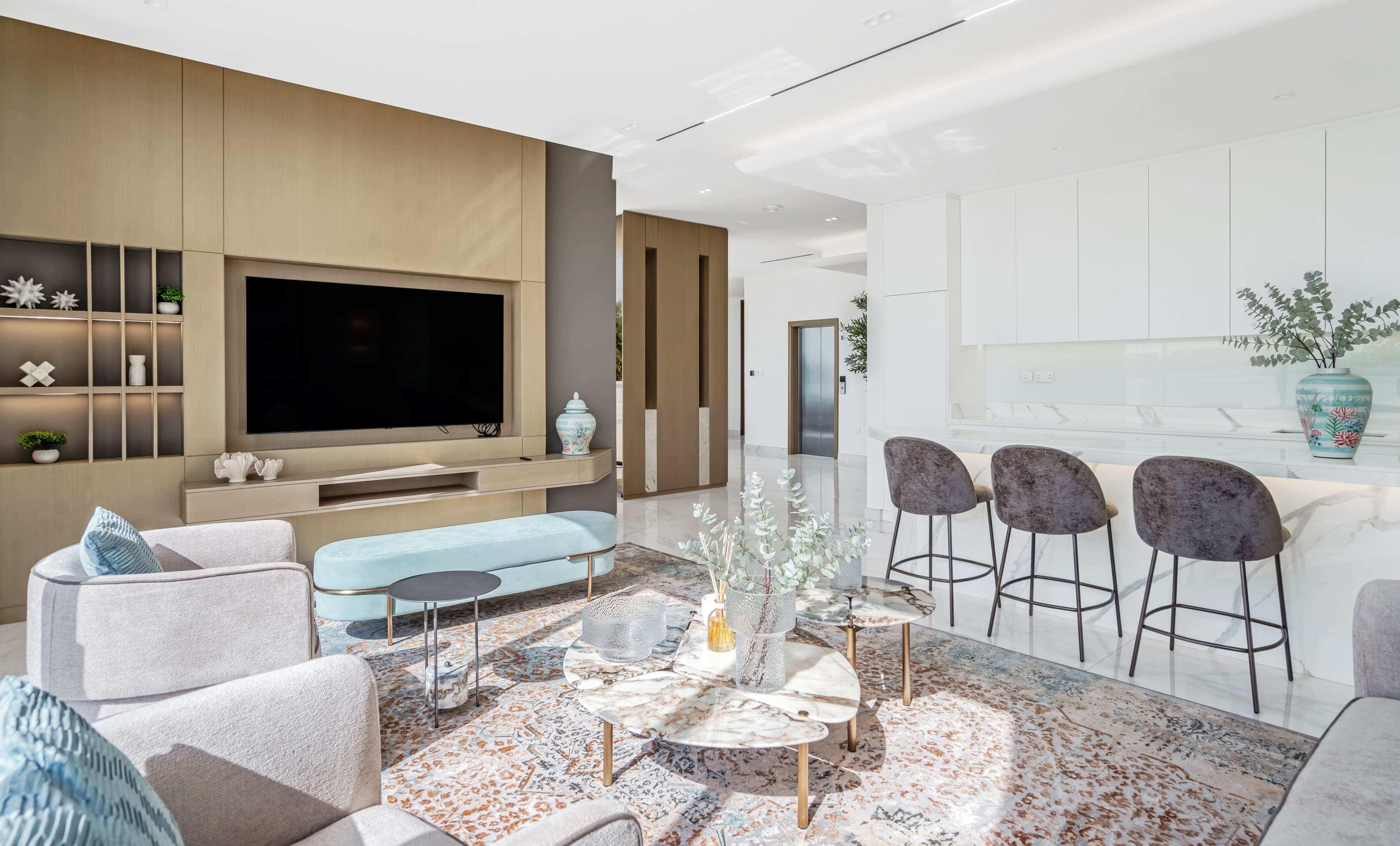 JUMEIRAH VILLA - V1 gallery view 4