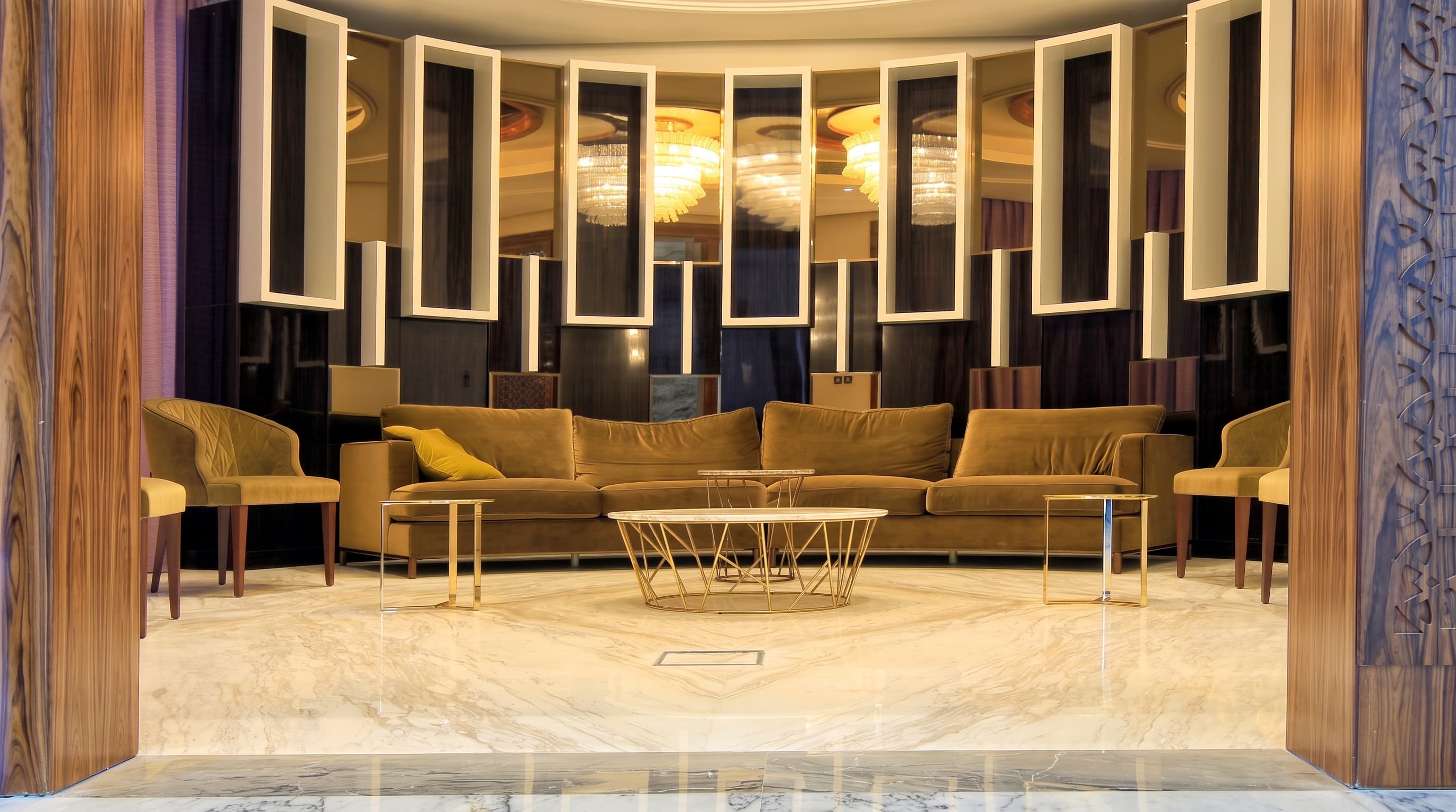 LUXURY RESIDENTIAL VILLA