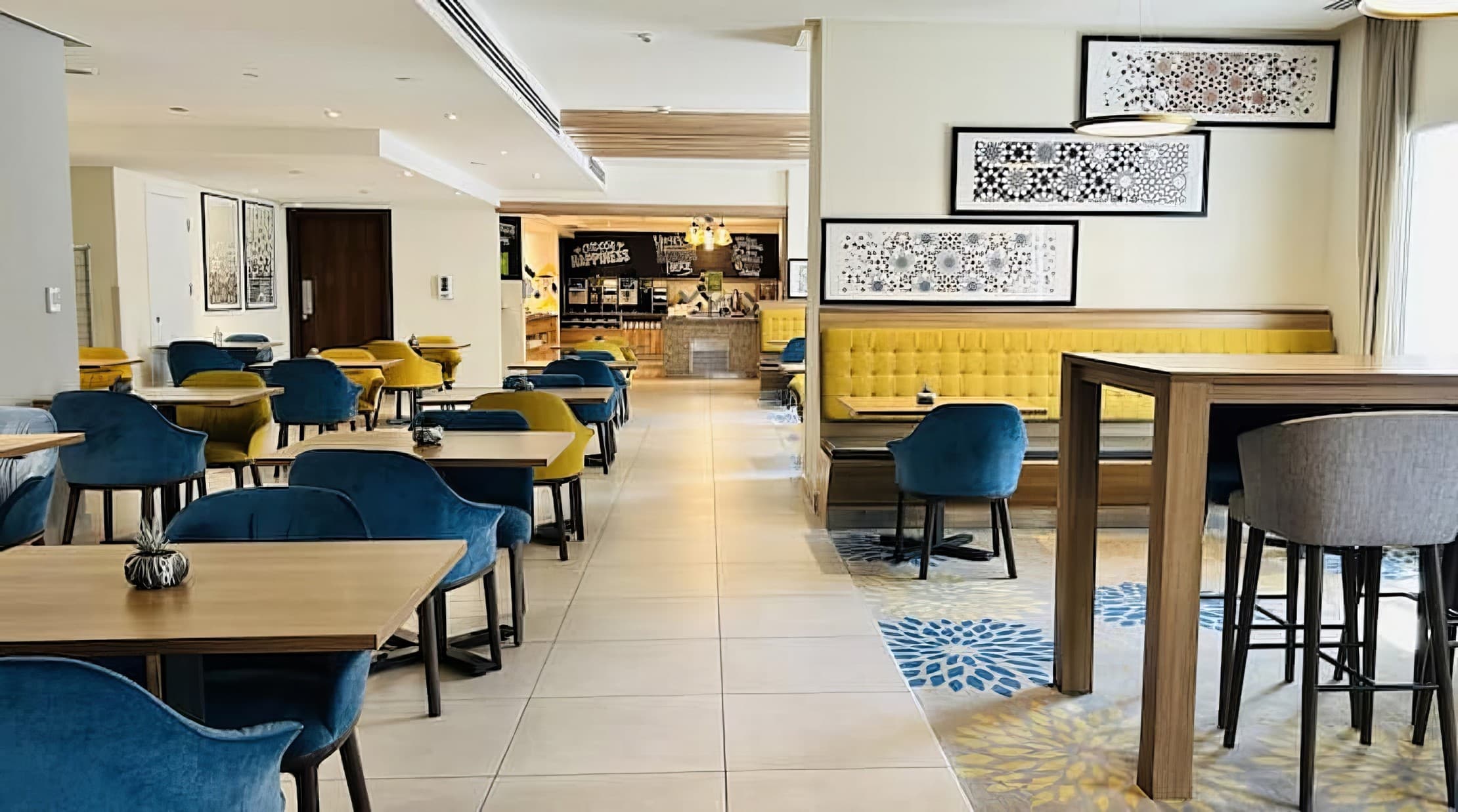 HAMPTON BY HILTON gallery view 2